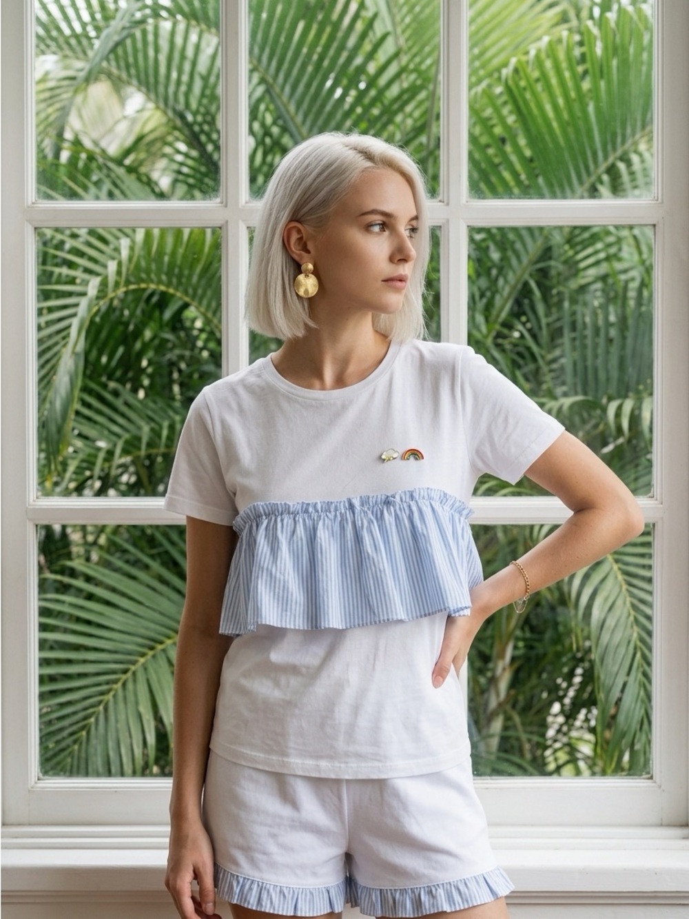 Romeo & Juliet Couture Sz Medium White T Blue Striped Ruffle Tee Shirt Pins $108